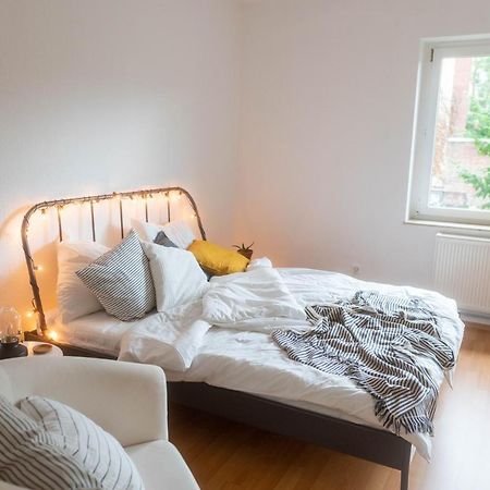Grosse 3 Zimmer Wohnung Mit Netflix In Zentraler Lage Erfurt Dış mekan fotoğraf